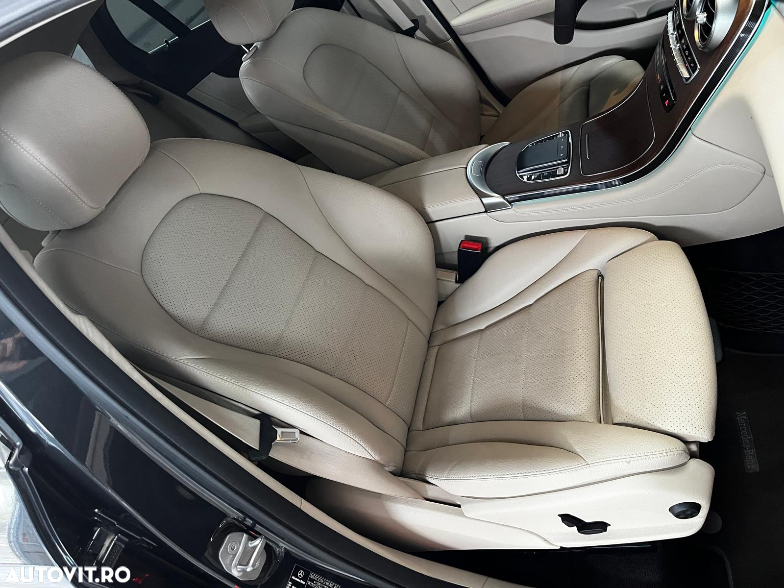 Mercedes-Benz GLC Coupe 200 4MATIC MHEV - 23