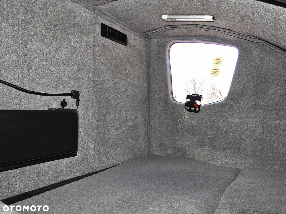 Iveco DAILY 70C18 KONTENER WINDA 14 PALET WEBASTO TEMPOMAT NAWIGACJA LEDY BLIŹNIACZE KOŁA KLIMATYZACJA  180KM - 40