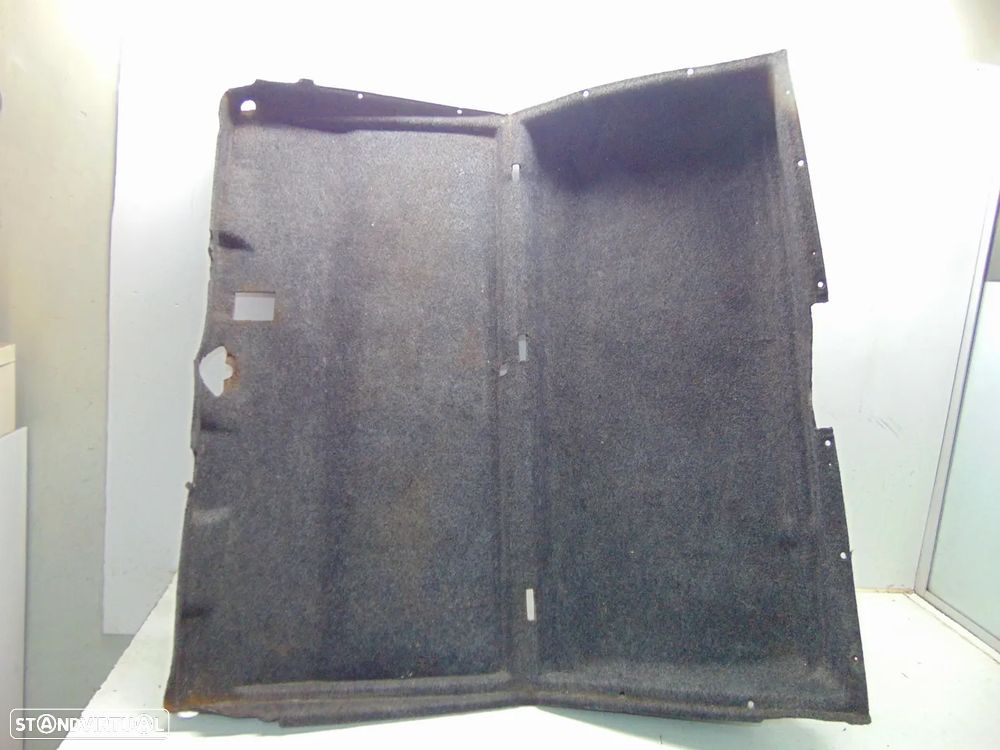 Mercedes W124 Alcatifa - 1