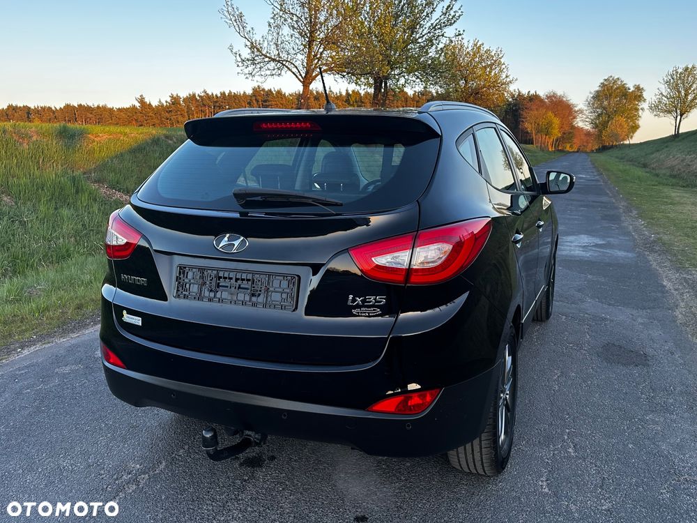 Hyundai ix35 1.6 2WD Fifa World Cup Edition - 10