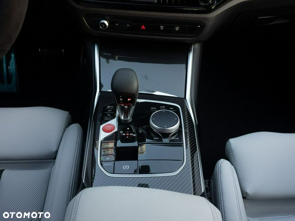 BMW M3 Competition M xDrive - 21