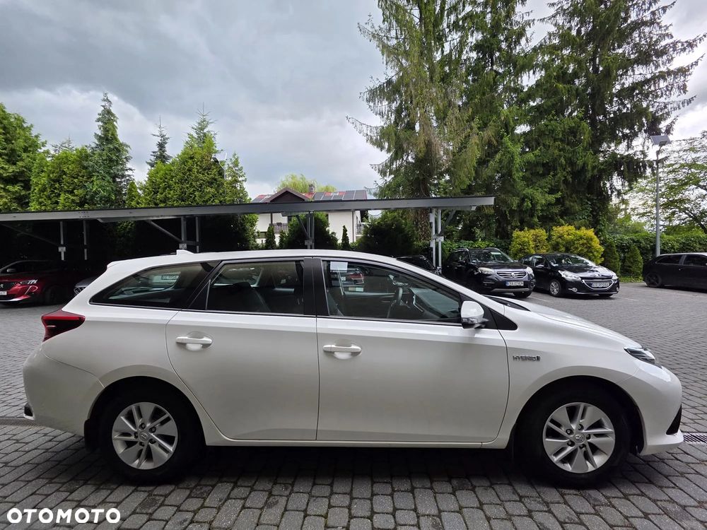 Toyota Auris - 7
