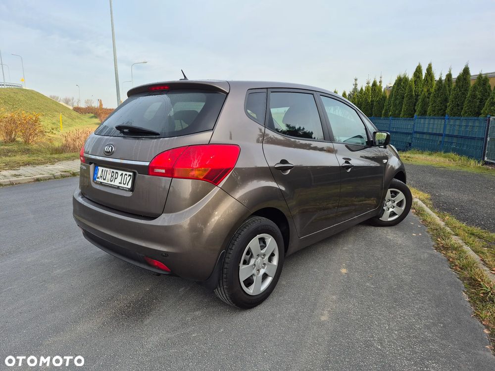 Kia Venga 1.4 CVVT ISG Spirit - 4