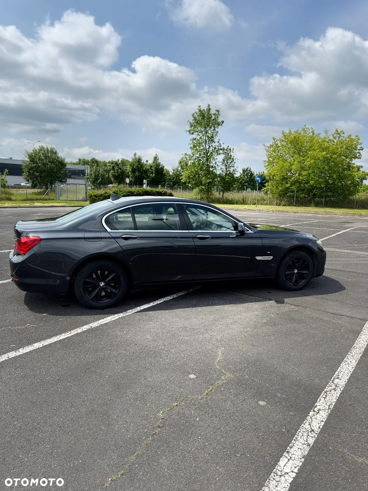 BMW Seria 7 730d - 16