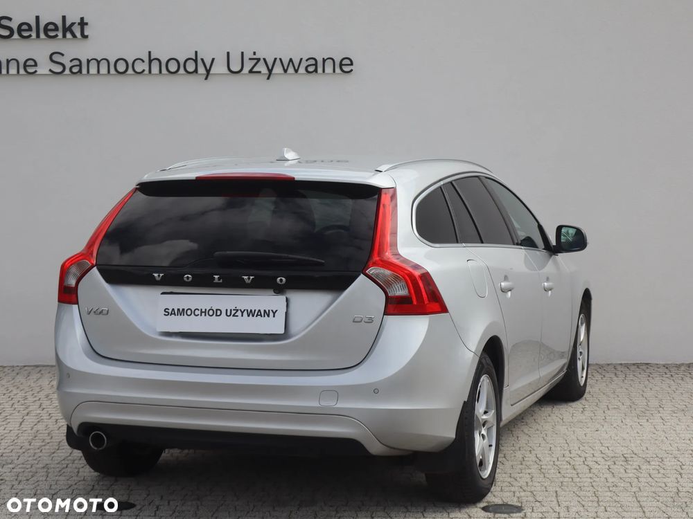 Volvo V60 D3 Drive-E Summum - 5
