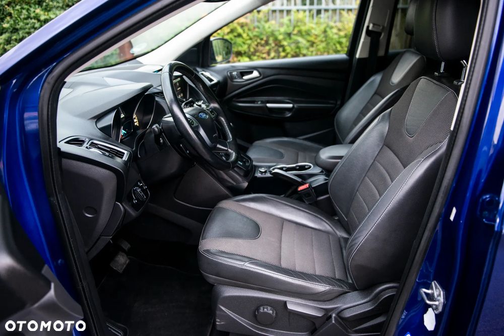 Ford Kuga 2.0 TDCi 4x4 Titanium - 19