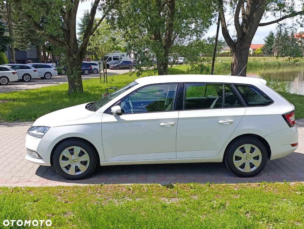 Skoda Fabia 1.0 Ambition - 4