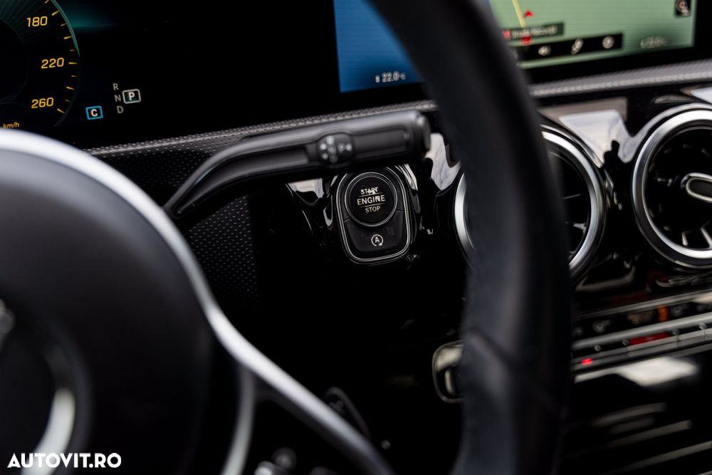 Mercedes-Benz A 180 d 7G-DCT - 19