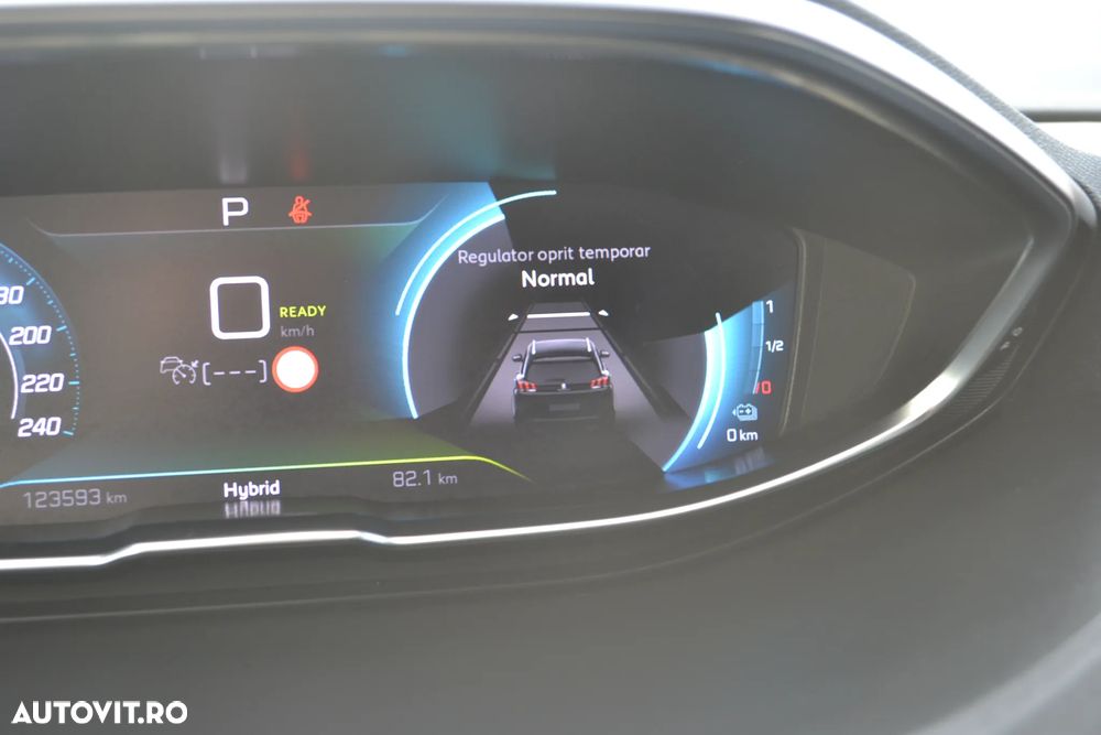 Peugeot 3008 PHEV EAT8 4X4 GT Pack - 21