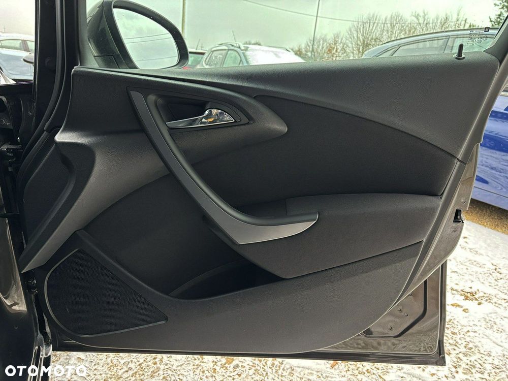 Opel Astra 1.4 Turbo Innovation - 25