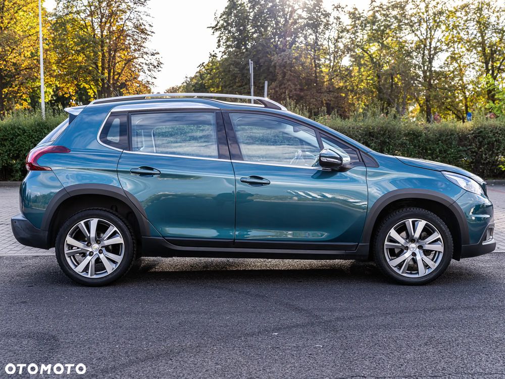 Peugeot 2008 1.2 Pure Tech Allure S&S EAT6 - 6