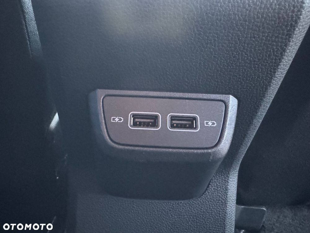 Volkswagen Polo - 24