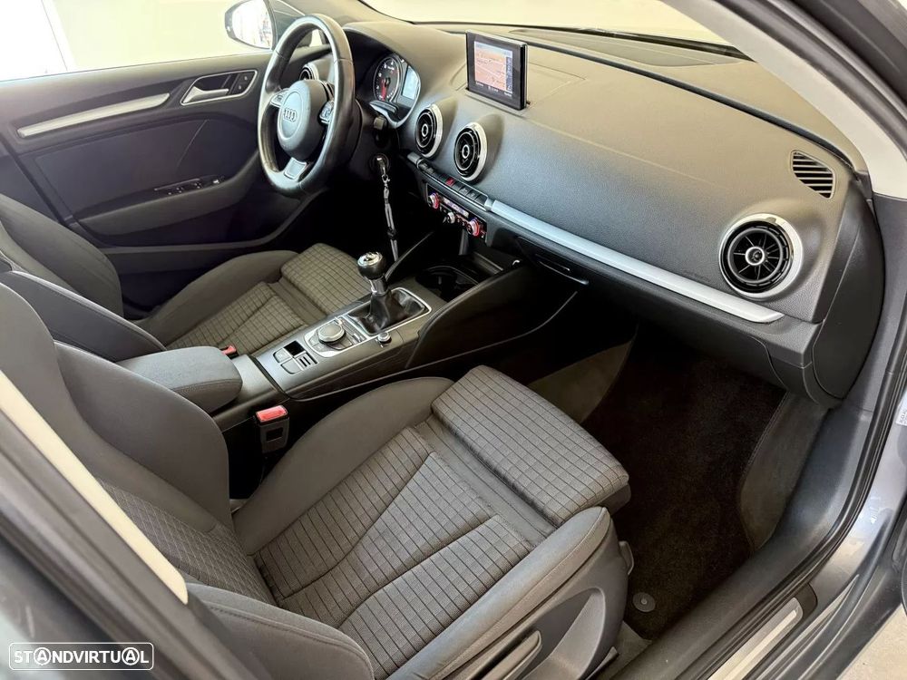 Audi A3 Sportback 1.6 TDI Sport - 36