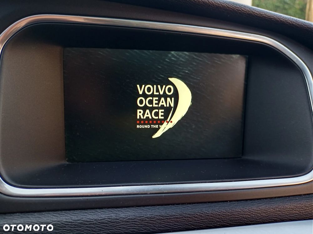 Volvo V40 D2 Drive-E Ocean Race - 26