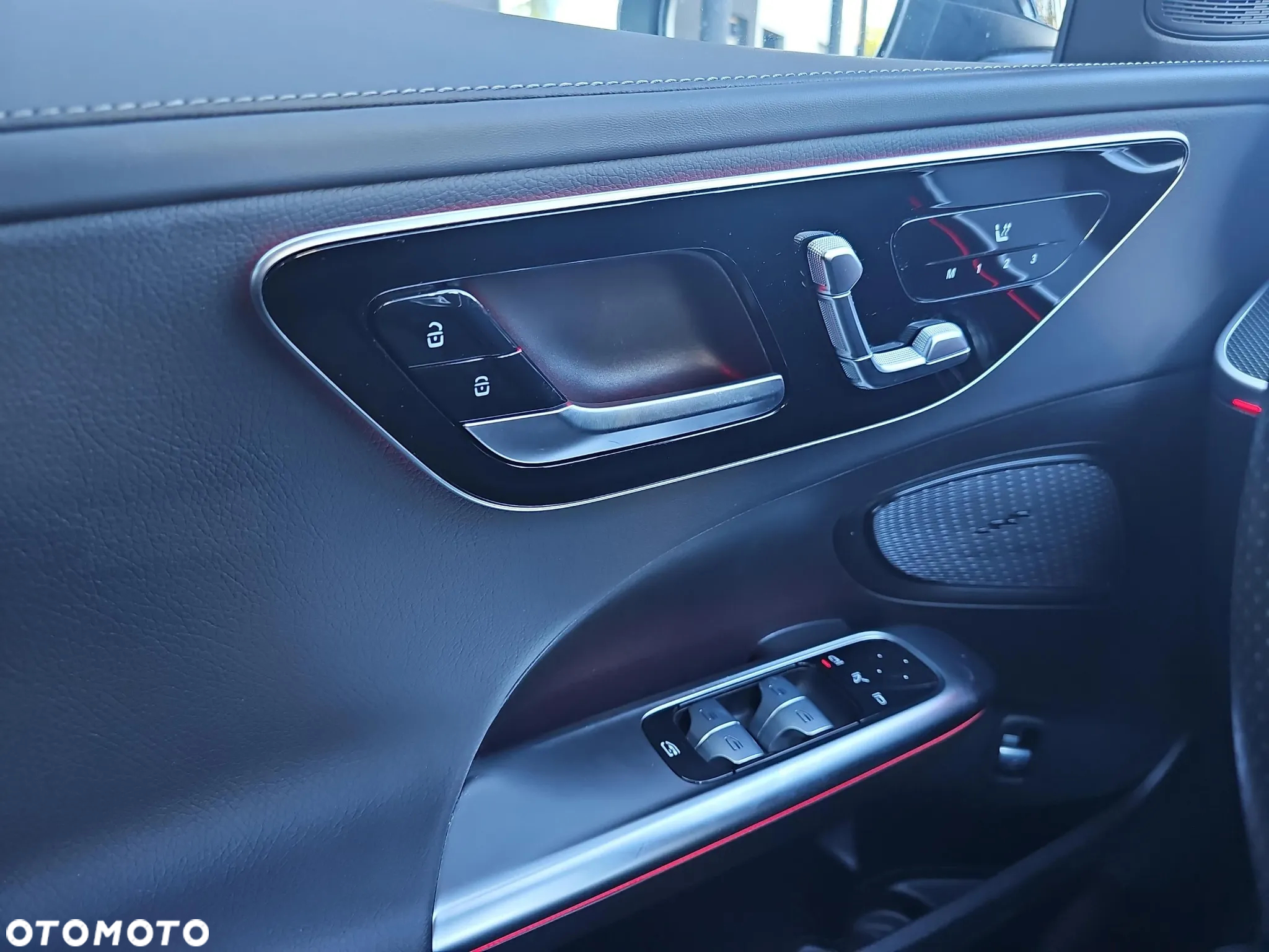 Mercedes-Benz Klasa C 180 T 9G-TRONIC AMG Line - 21