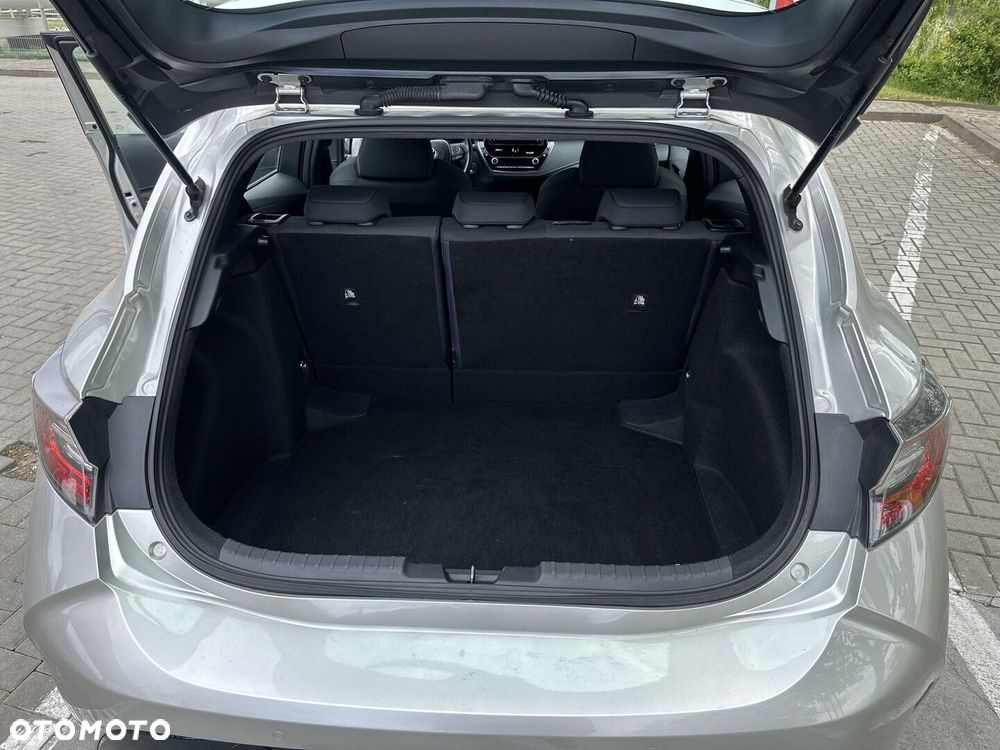 Toyota Corolla - 18
