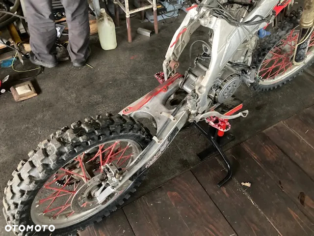 Honda CRF - 13