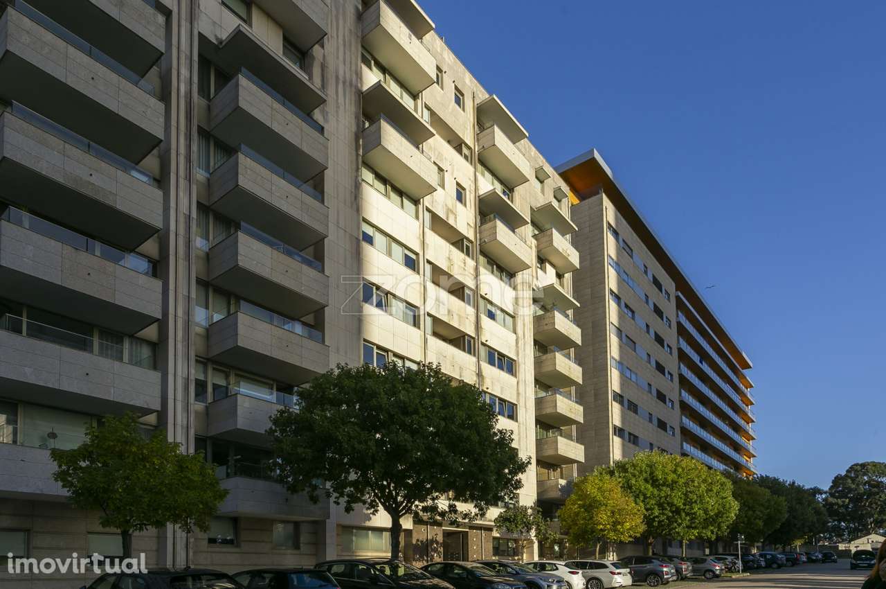 T3 Luxo - Leça da Palmeira com Varandas e Garagem - Grande imagem: 4/49