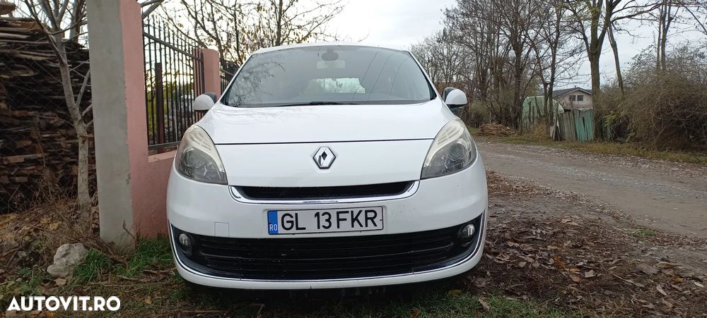 Renault Scenic - 5