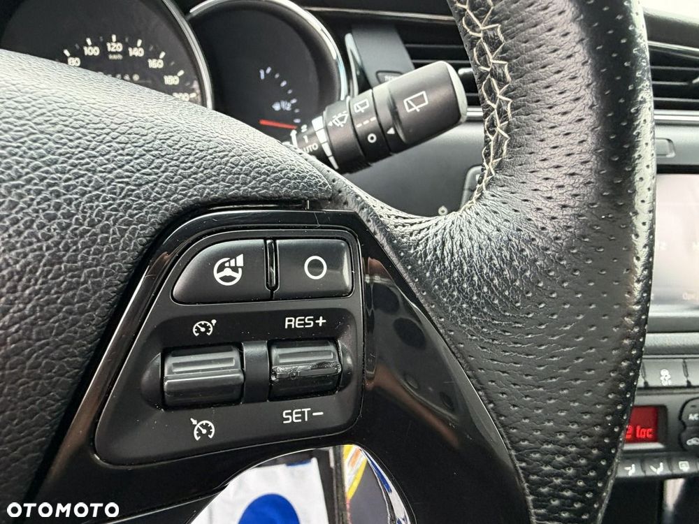 Kia Ceed 1.0 T-GDI GT-Line - 25
