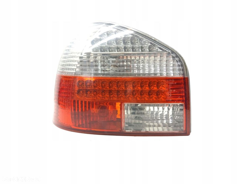 LAMPA LEWA TYLNA AUDI A3 8L LED TUNING - 1