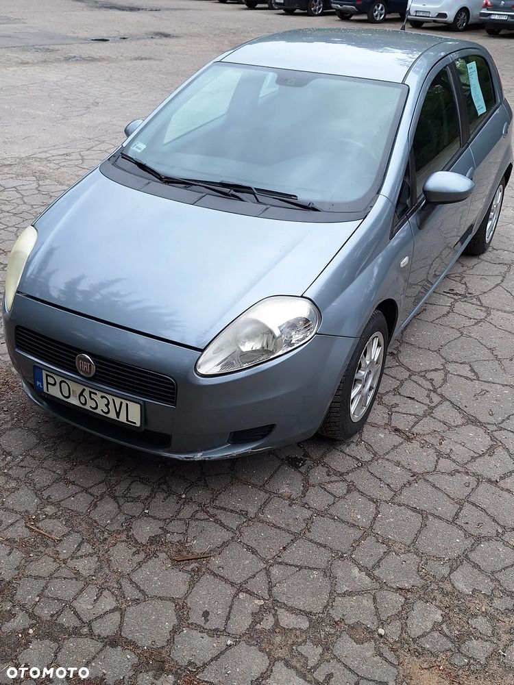 Fiat Punto 1.4 Estiva S&S - 8