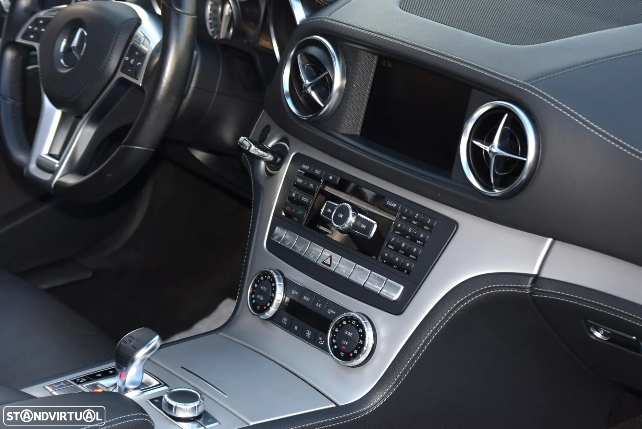 Mercedes-Benz SL 350 - 25