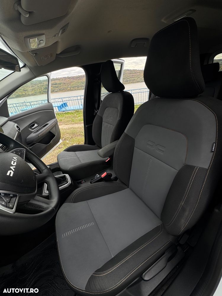 Dacia Jogger 7 locuri HEV 140 Extreme - 10