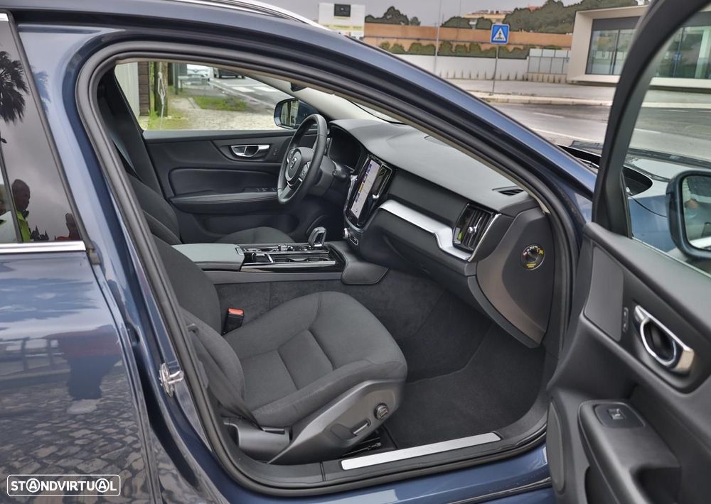 Volvo V60 2.0 T6 AWD TE Inscription Expression - 3