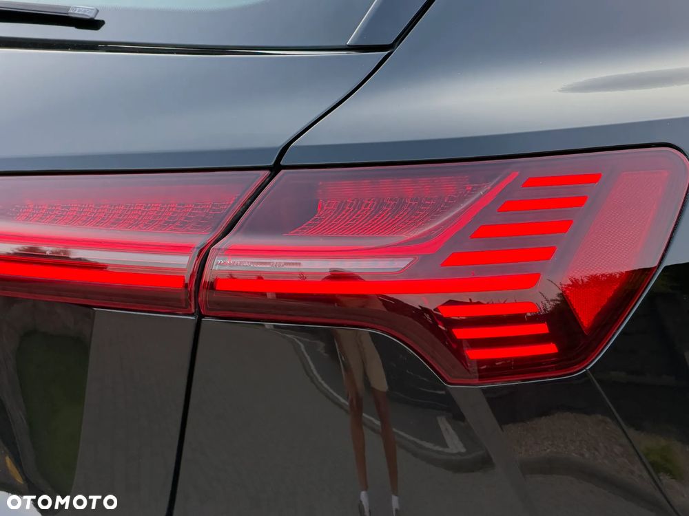 Audi e-tron 55 Quattro Advanced - 25