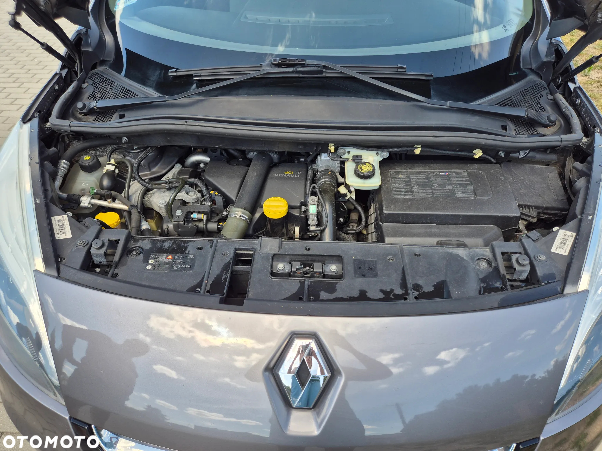 Renault Scenic 1.5 dCi Life - 10