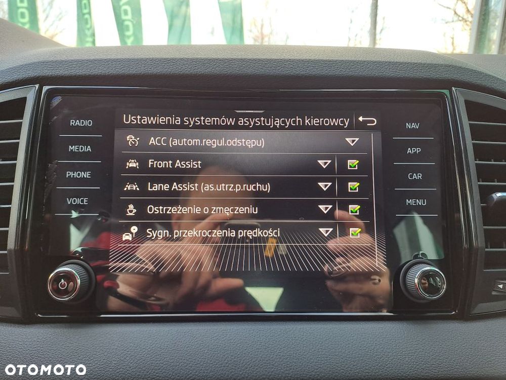 Skoda Karoq 1.5 TSI ACT Drive DSG - 15