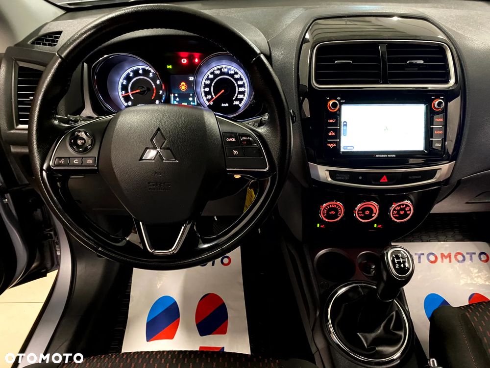Mitsubishi ASX 1.6 Blue Sky Edition - 12