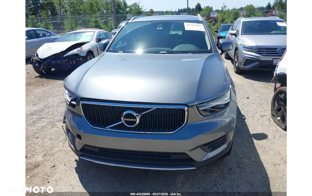 Volvo XC 40 - 5