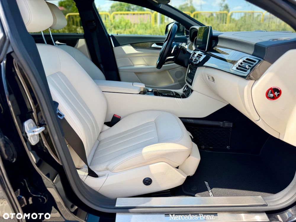Mercedes-Benz CLS 500 4Matic BlueEFFICIENCY 7G-TR - 29
