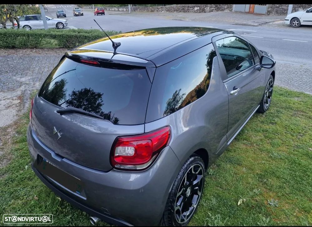 Citroën DS3 1.6 e-HDi Airdream Sport Chic - 11