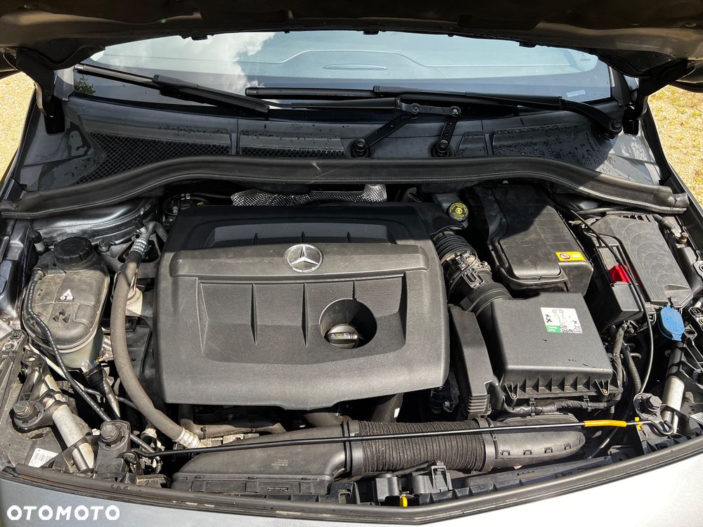 Mercedes-Benz Klasa B ver-2-0-tdi-sport-style - 27