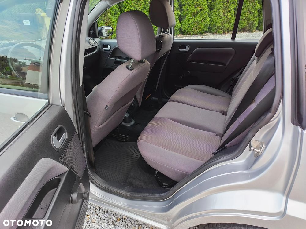 Ford Fusion 1.25 Ambiente - 13