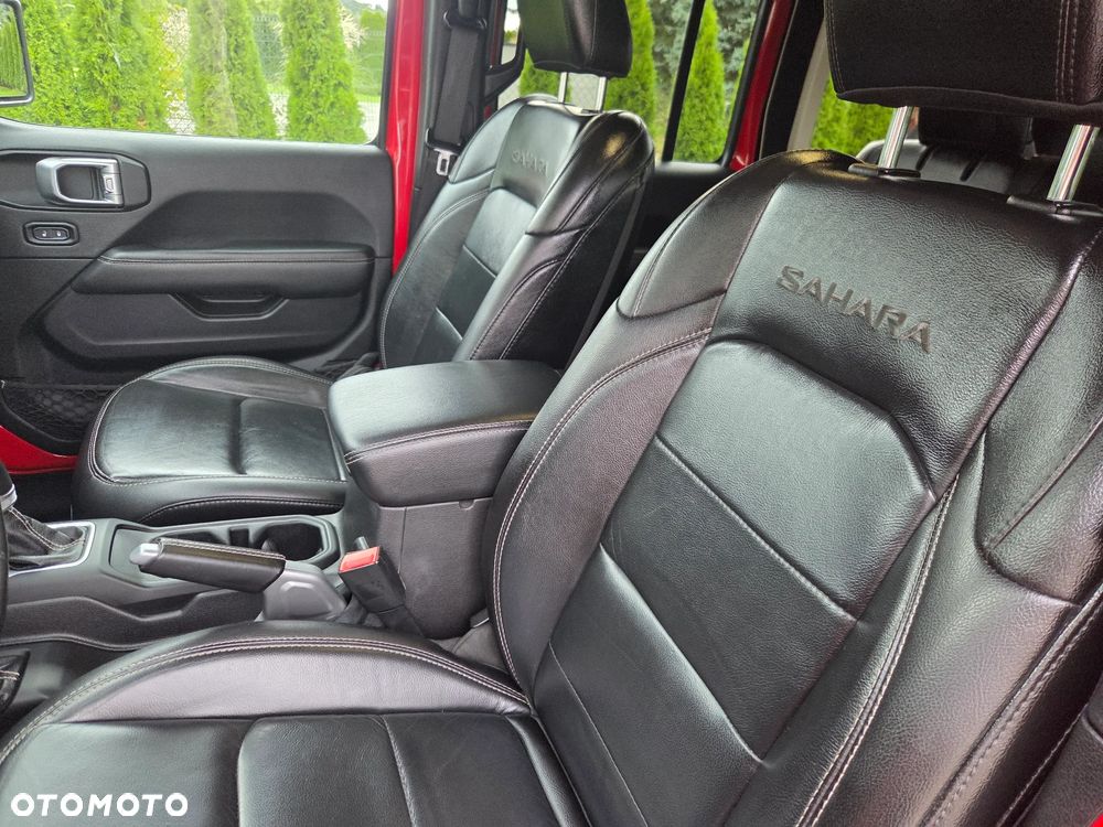 Jeep Wrangler Unlimited 3.6 Automatik Sahara - 13