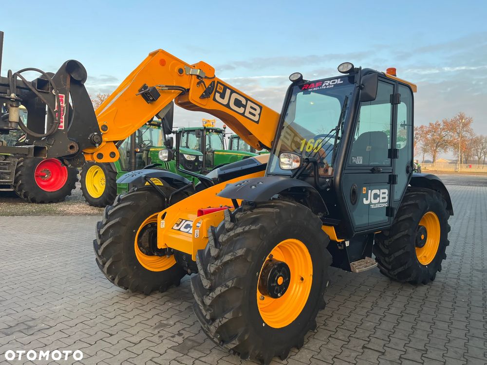 JCB 526-56 Agri Super - 8