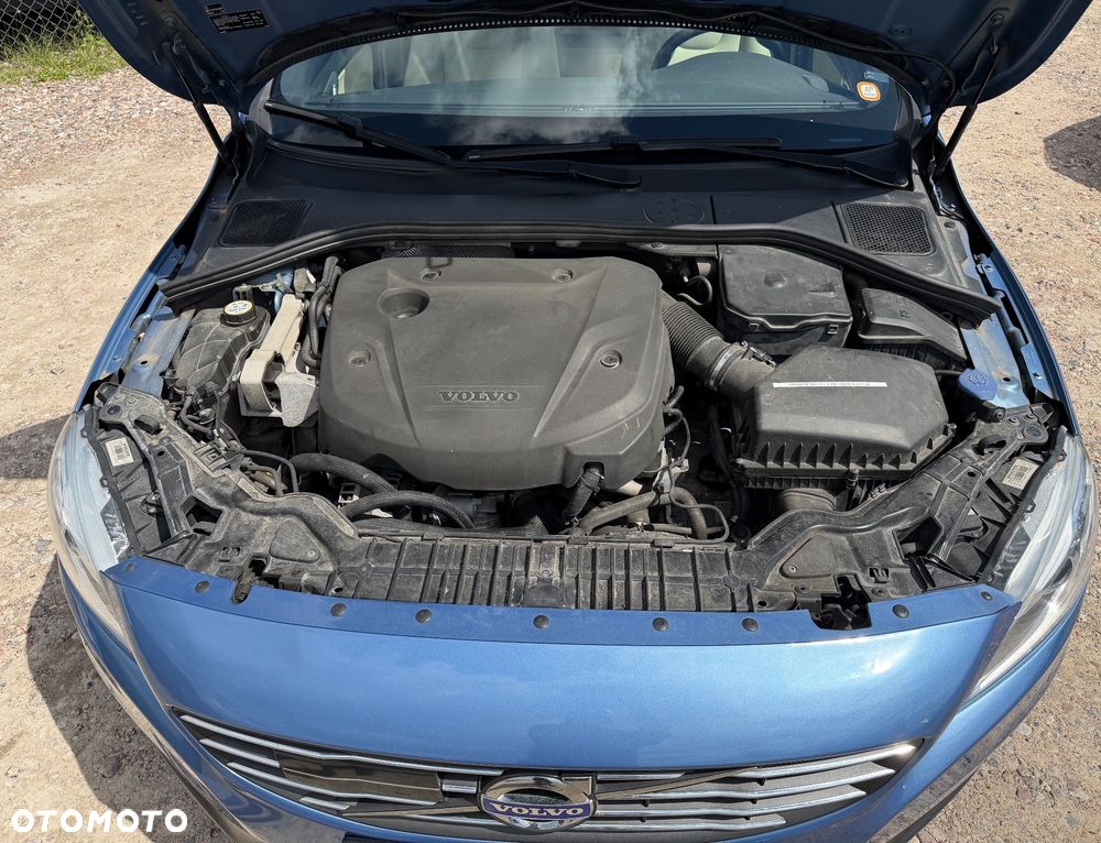 Volvo V60 D4 Drive-E Momentum - 36