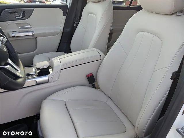 Mercedes-Benz GLB 250 8G-DCT Progressive - 6