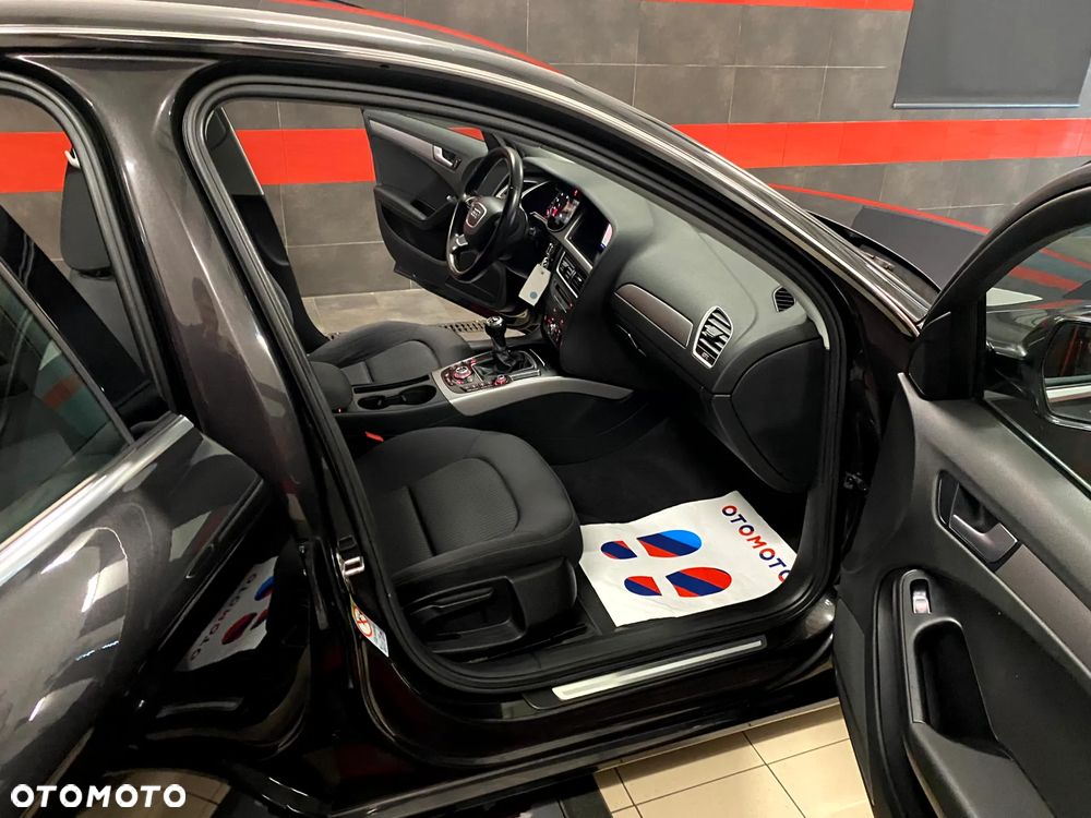 Audi A4 Limousine 1.8 TFSI Attraction - 23