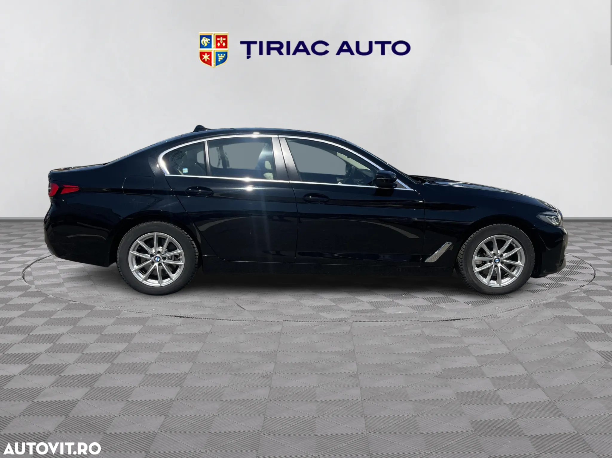 BMW Seria 5 520d xDrive Aut. Luxury Line - 6