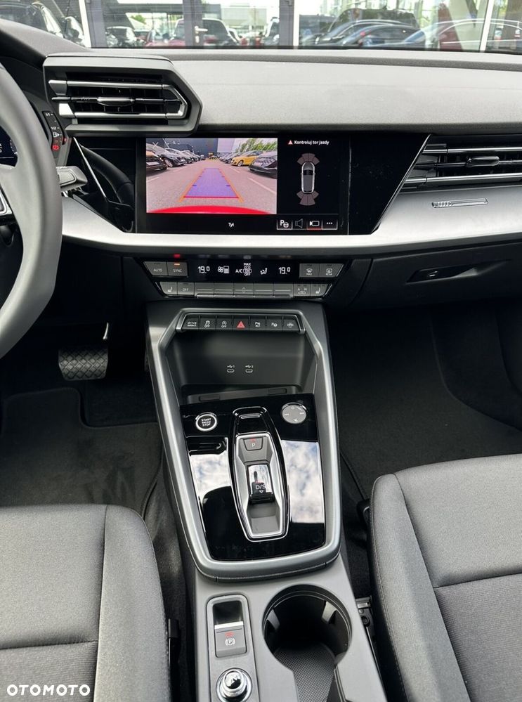 Audi A3 Sportback - 18