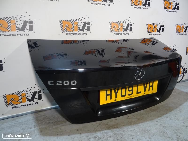 Tampa Da Mala Mercedes-Benz C-Class (W204)  Mala Mercedes W204 Sedan - 2