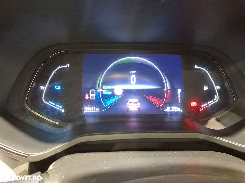 Renault Clio E-TECH 140 INTENS - 6