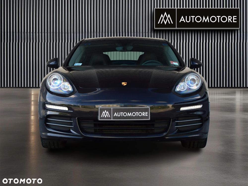 Porsche Panamera 4 - 4