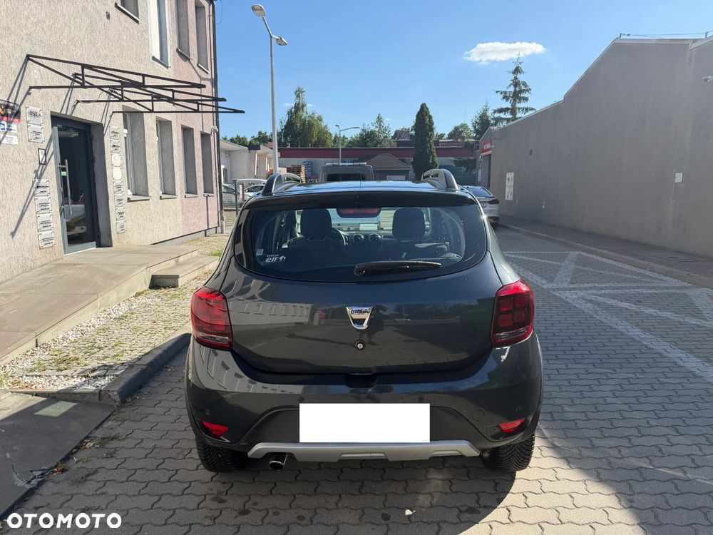 Dacia Sandero Stepway 0.9 TCe Laureate S&S - 4