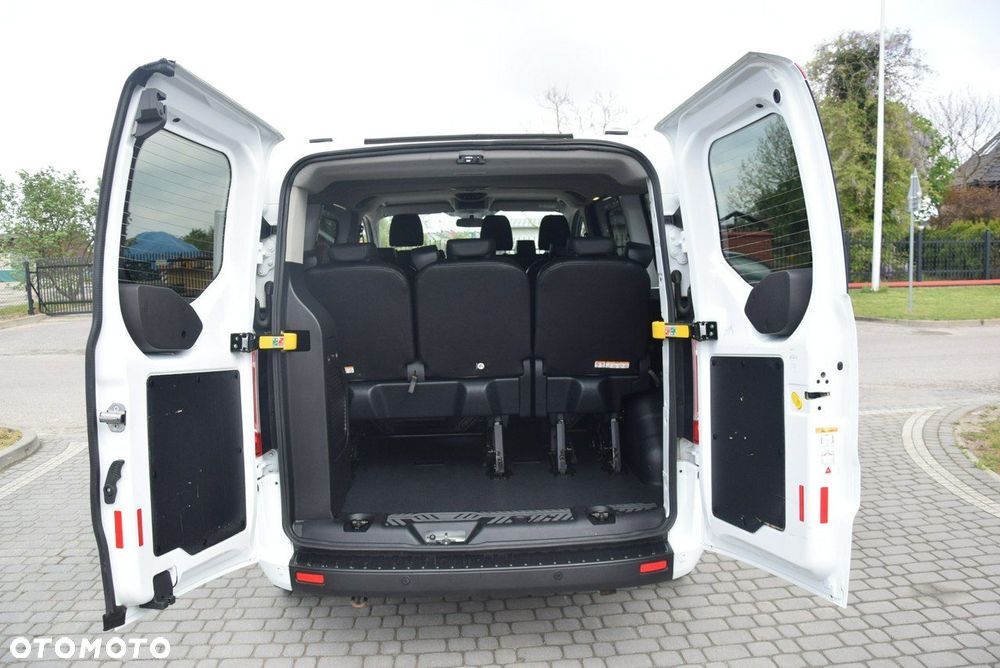 Ford Transit Custom - 23